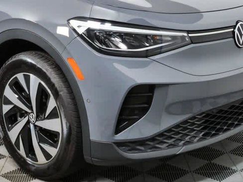 Certified 2023 Volkswagen ID.4 Pro RWD image 34