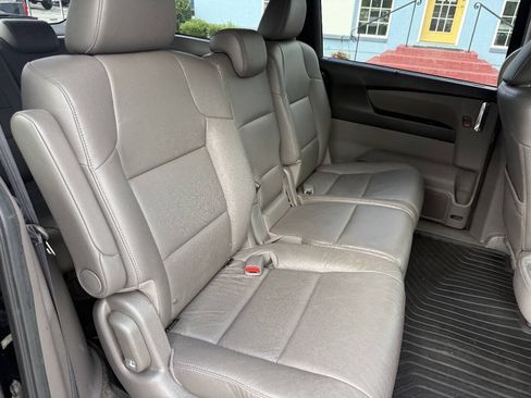 Used 2017 Honda Odyssey EX-L image 27