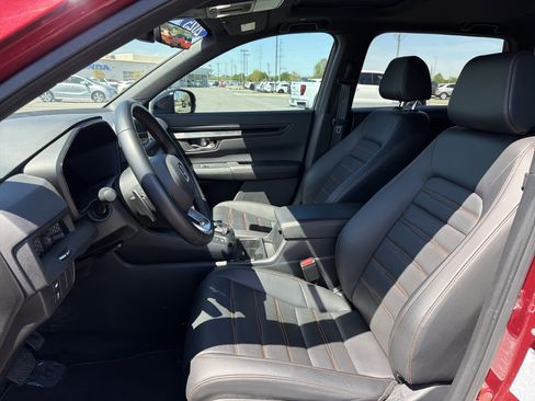 Certified 2025 Honda CR-V Sport-L image 9