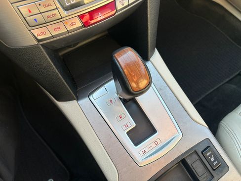 Used 2014 Subaru Outback 2.5i Limited w/ Moonroof Package image 24