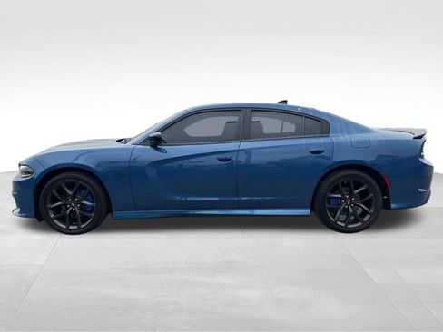 Used 2020 Dodge Charger R/T w/ Blacktop Package image 4