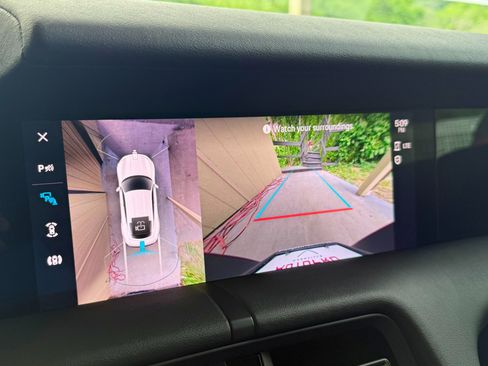 Used 2021 Porsche Taycan RWD image 34