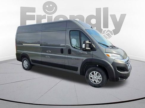 Used 2025 RAM ProMaster 2500 w/ Quick Order Package 22G SLT FWD image 3
