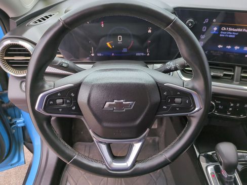 Certified 2025 Chevrolet Trax ACTIV w/ Driver Confidence Package FWD image 12