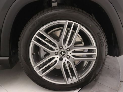 New 2026 Mercedes-Benz GLS 450 GLS 450 image 13