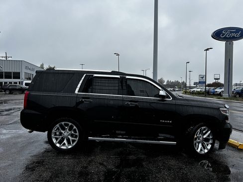 Used 2020 Chevrolet Tahoe Premier AWD/4WD image 6