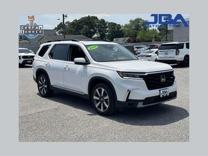 Used 2025 Honda Pilot Touring