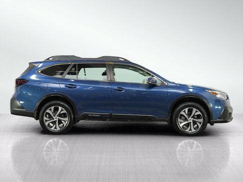 Used 2021 Subaru Outback Limited AWD/4WD image 6