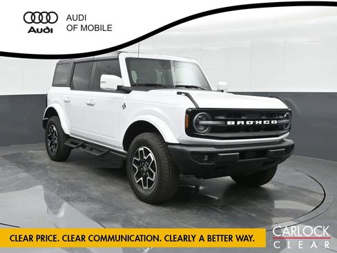 Used 2024 Ford Bronco Outer Banks image 6