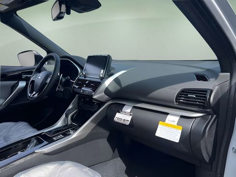 New 2026 Mitsubishi Eclipse Cross SEL AWD/4WD image 12