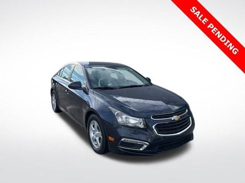 Used 2015 Chevrolet Cruze LT image 1