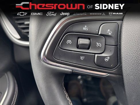 Used 2023 Buick Envision Avenir image 52