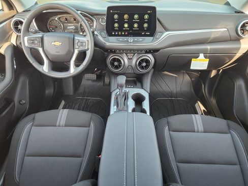 New 2026 Chevrolet Blazer LT w/ Convenience Package image 18