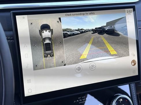 Used 2026 Jaguar F-PACE R-Dynamic S image 15