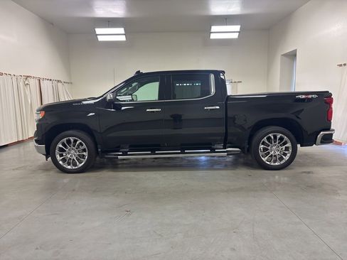 Used 2023 Chevrolet Silverado 1500 LTZ w/ Technology Package image 5