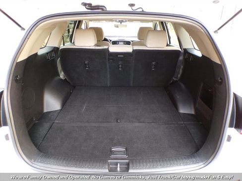 Used 2016 Kia Sorento LX image 9