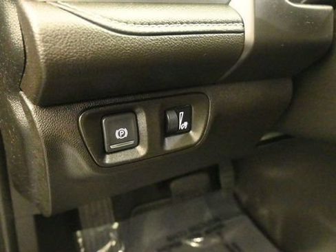 Used 2019 GMC Acadia SLE w/ Driver Alert Package I FWD image 15
