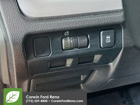 Used 2014 Subaru Crosstrek 2.0i Premium AWD/4WD image 10