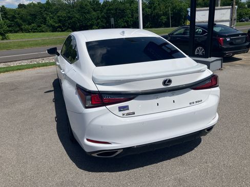 Used 2021 Lexus ES 350 F Sport w/ Accessory Package FWD image 6