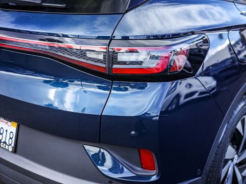 Certified 2023 Volkswagen ID.4 2WD image 11