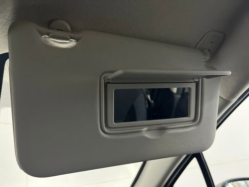 Used 2024 Nissan Versa SV w/ Trunk Package image 75