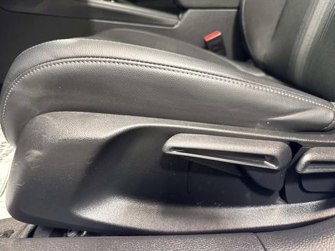 Used 2022 Honda Civic Sport image 19