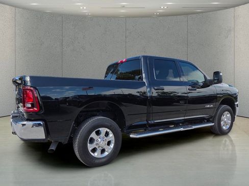 Used 2025 RAM 2500 Big Horn image 3