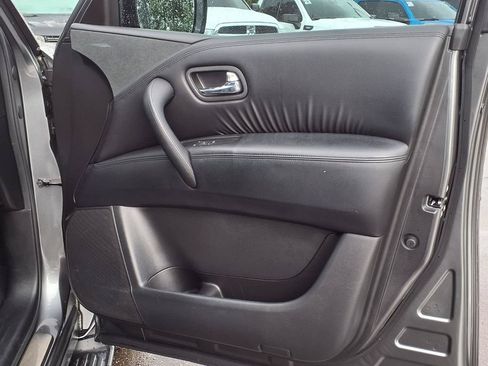 Used 2023 Nissan Armada SL w/ Midnight Edition Package RWD image 13