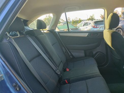 Used 2019 Subaru Outback 2.5i AWD/4WD image 20