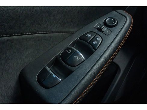 Used 2023 Nissan Maxima SR w/ Sport Mat Group image 28