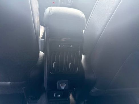 Certified 2023 Jeep Compass Limited AWD/4WD image 27