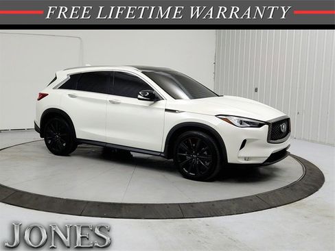 Used 2021 INFINITI QX50 Luxe w/ Appearance Package image 1