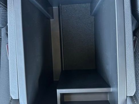 New 2025 Nissan Pathfinder SV image 49