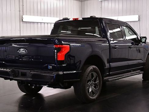 Used 2025 Ford F150 Lightning Flash image 8