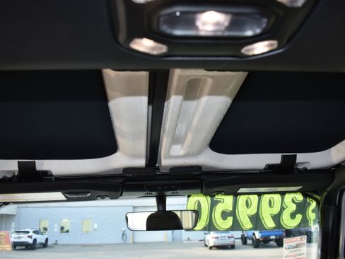 Used 2022 Jeep Wrangler Unlimited Rubicon w/ LED Lighting Group image 31