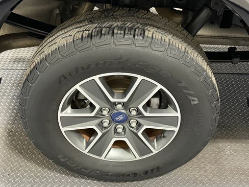 Used 2016 Ford F150 XLT w/ Equipment Group 301A Mid image 18