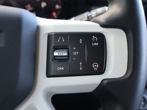 Used 2024 Land Rover Defender 110 S AWD/4WD image 20