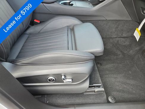 New 2025 Maserati Grecale GT image 21