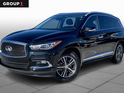 Used 2019 INFINITI QX60 Luxe w/ Essential Package