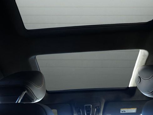 Used 2019 Mercedes-Benz GLE 63 AMG 4MATIC w/ Premium 3 Package image 46