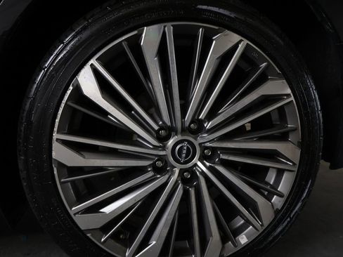 Used 2023 Nissan Altima 2.5 SL FWD image 31