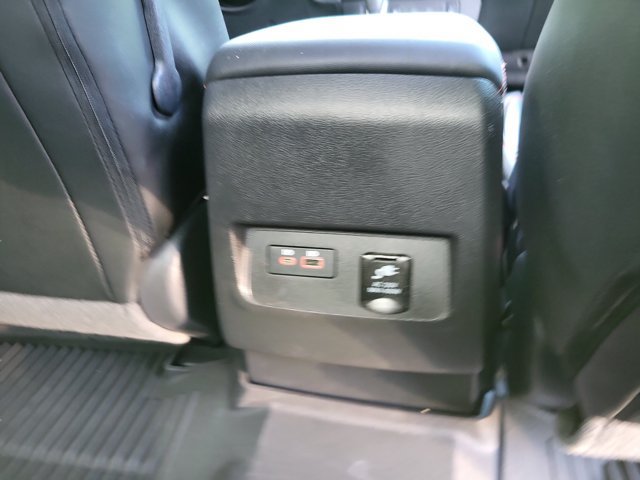 Used 2023 Nissan Frontier PRO-4X w/ Pro-4X Premium Package AWD/4WD image 16