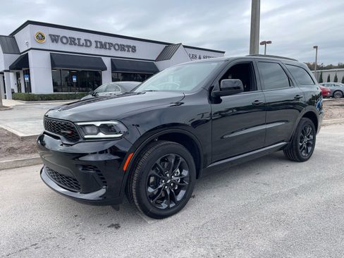 Used 2025 Dodge Durango GT w/ Blacktop Package image 8