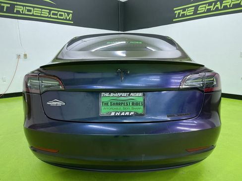 Used 2018 Tesla Model 3 Performance image 8