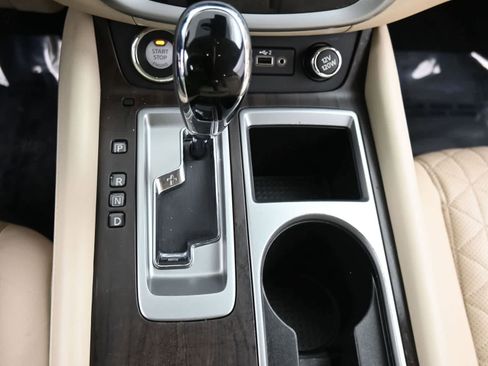 Used 2019 Nissan Murano Platinum image 18