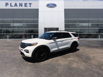 Certified 2023 Ford Explorer XLT w/ Equipment Group 202A