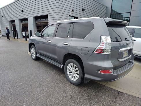 Used 2023 Lexus GX 460 Premium w/ Premium Plus Package AWD/4WD image 5