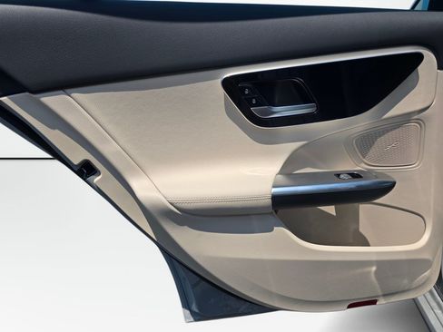 New 2026 Mercedes-Benz C 300 4MATIC Sedan image 19