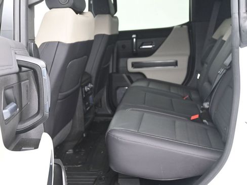 Used 2026 GMC Hummer EV SUV AWD/4WD image 13