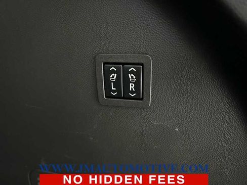 Used 2018 Buick Enclave Premium image 18